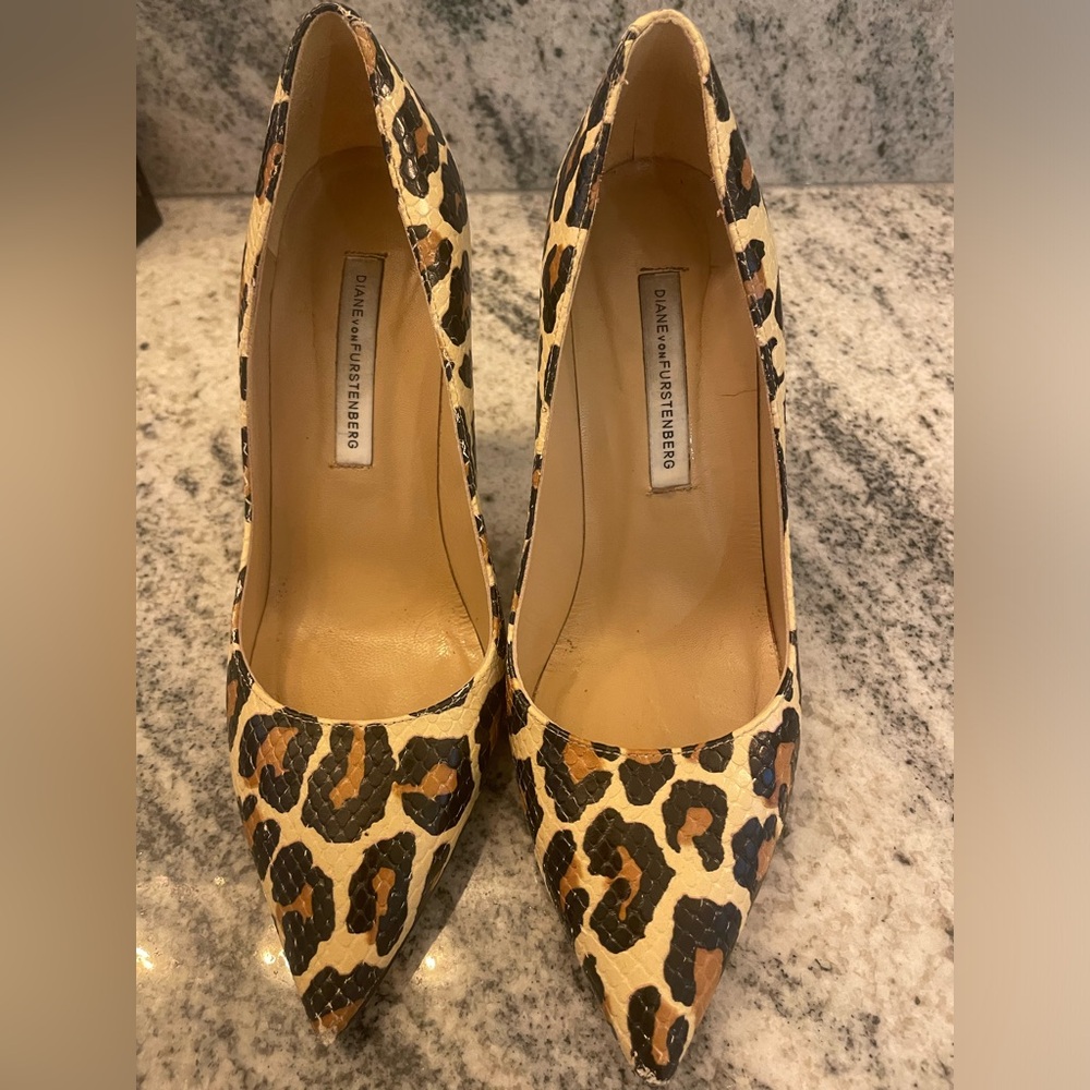Diane Von Furstenberg leopard heels